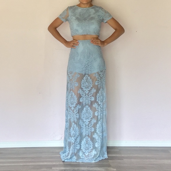 Unique Blue Top and Skirt Set - Picture 2 of 3